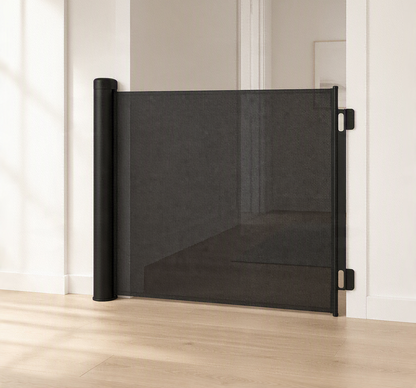 Oravia Guard™ - Retractable Pet Gate